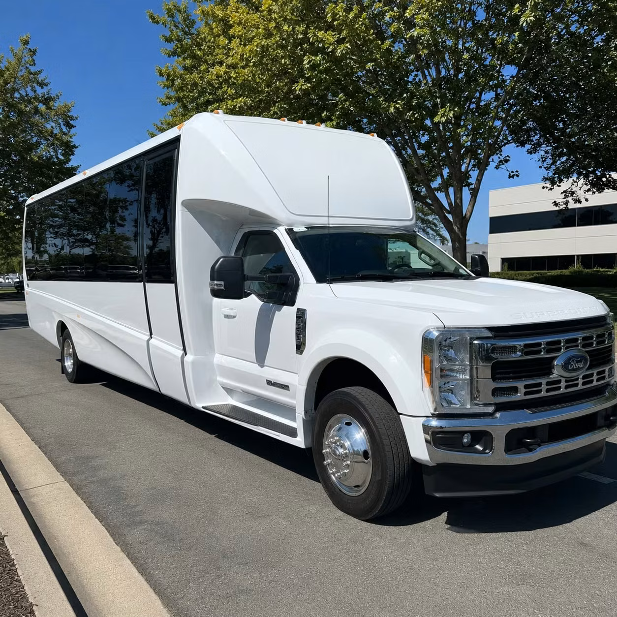 18 passenger minibus