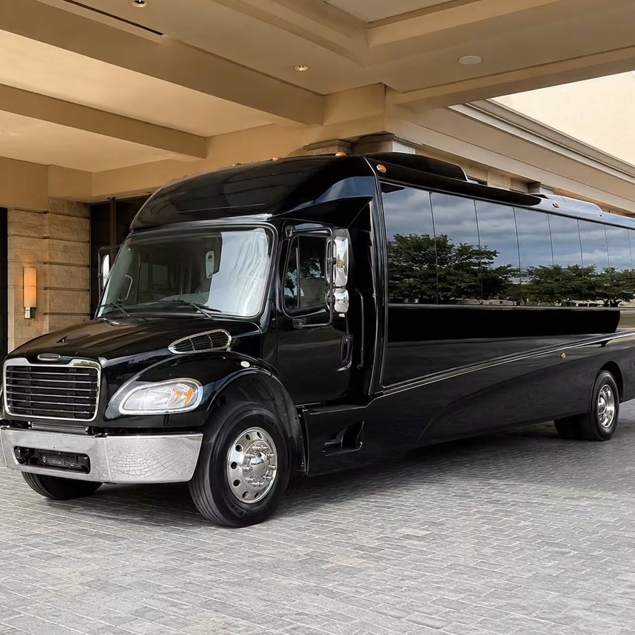 28 passenger minibus
