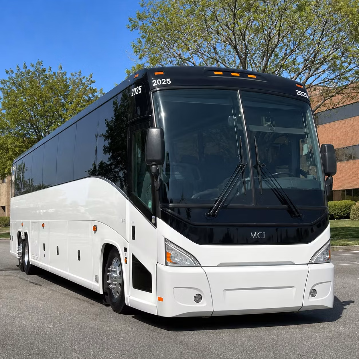 charterbusrentalpittsburghpa com is the easiest way to book pittsburgh long distance charter bus rentals