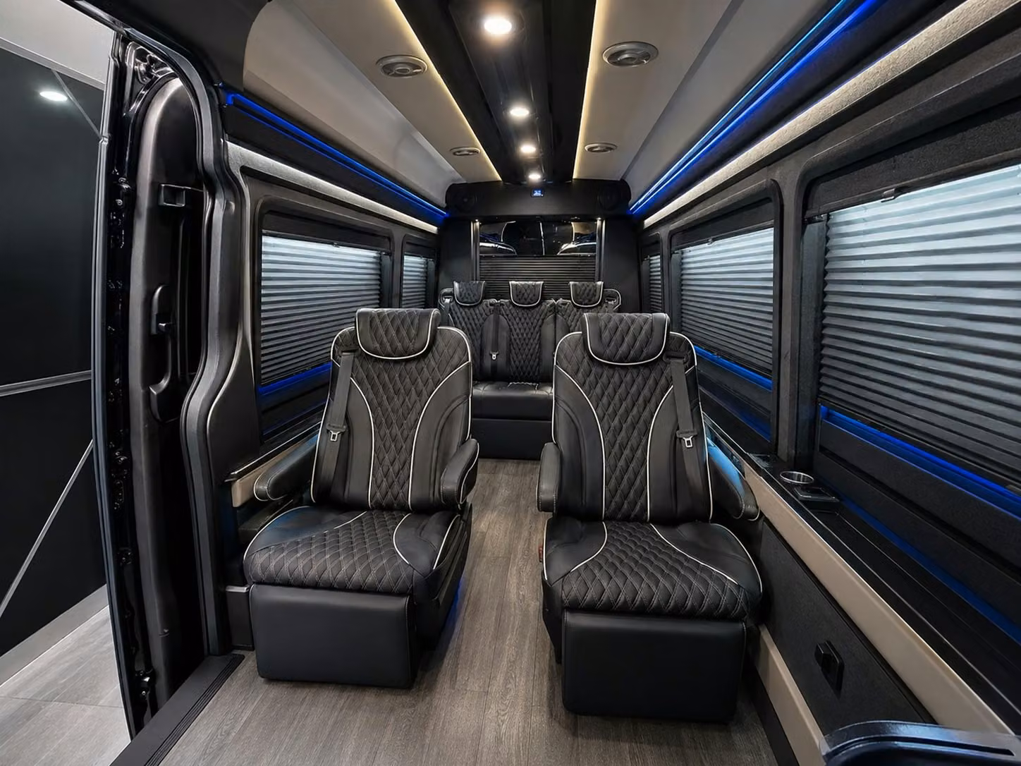 charterbusrentalpittsburghpa com lets you book hotel shuttle buses for pittsburgh s top airport hotels