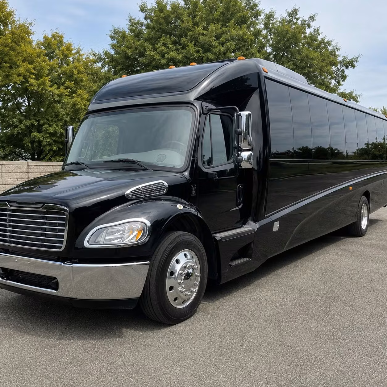 pittsburgh 28 passenger minibus rental