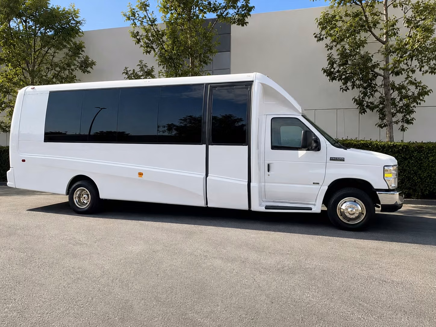 wedding shuttle services bus rentals in pittsburgh