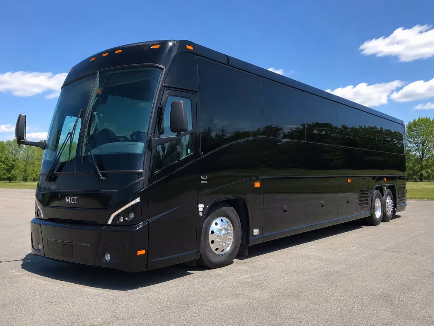 what pittsburgh corporate groups use charter buses for every week